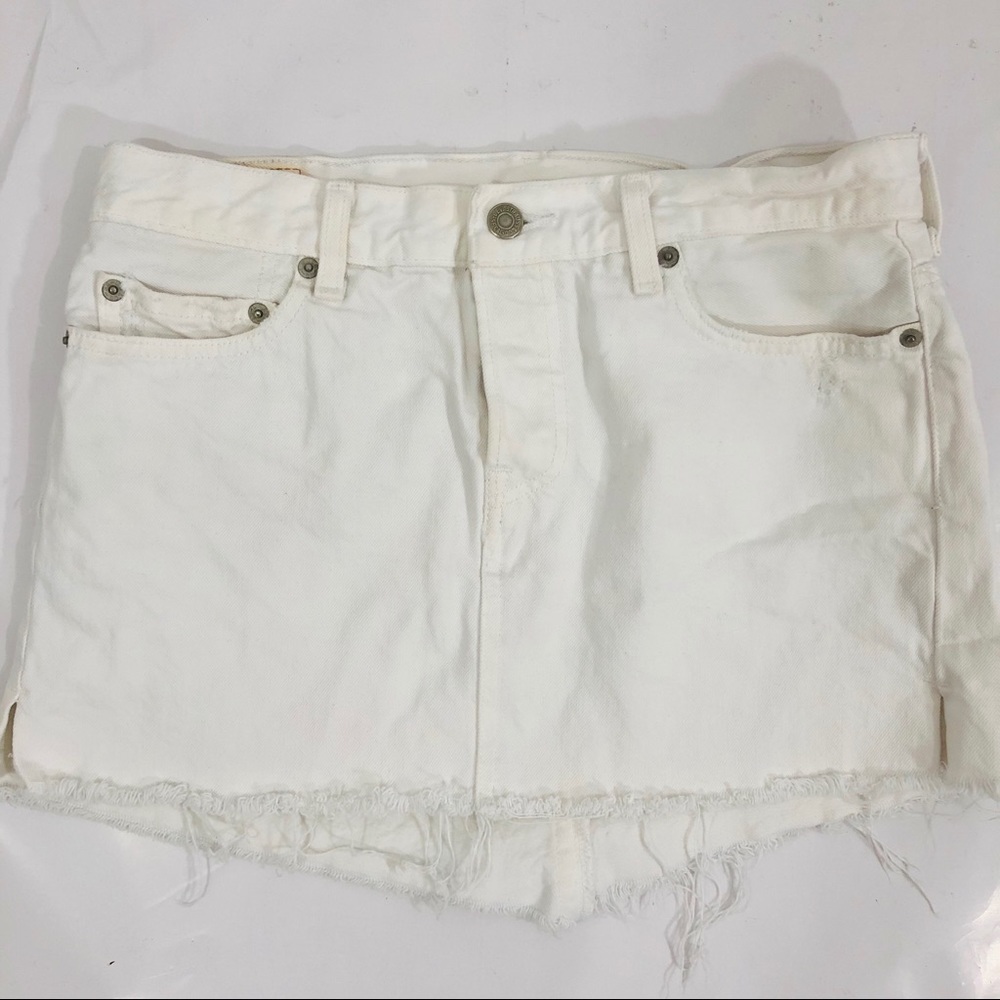 White Levi’s Jean Mini Skirt